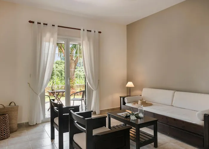 Theros Retreat Aparthotel Sparta