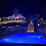 Апарт-отель Theros Retreat Спартия