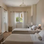 Theros Retreat Апарт-отель Спартия