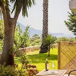 Theros Retreat Апарт-отель Спартия