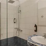 Theros Retreat Апарт-отель