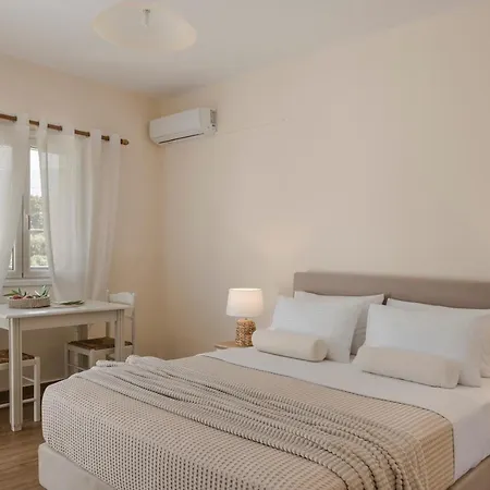 Theros Retreat 4* سبارتيا