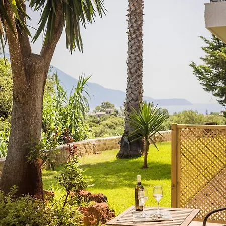 Theros Retreat Aparthotel Sparta